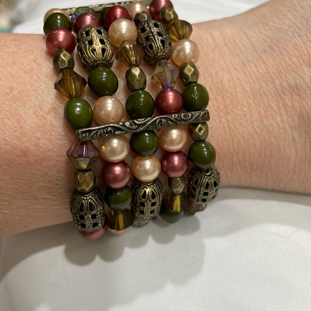 Beaded bracelet